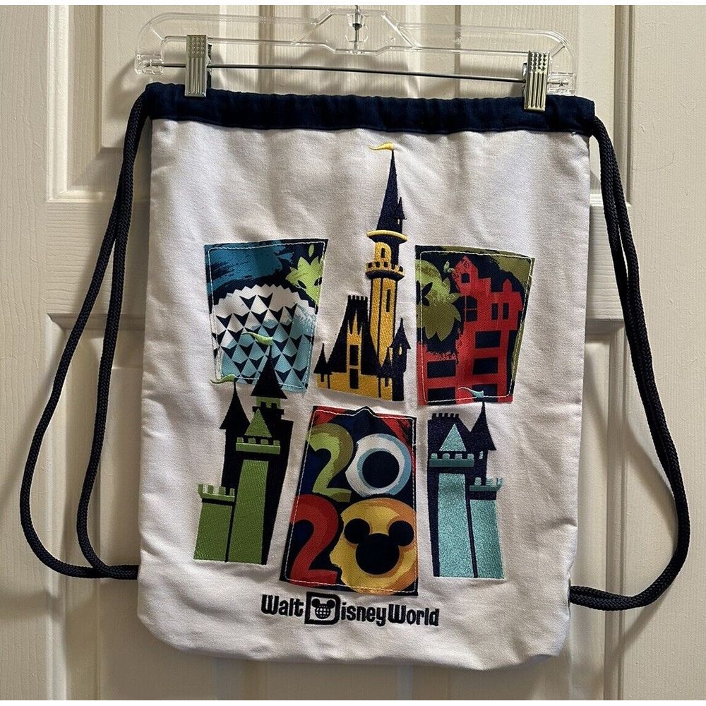 DISNEY PARKS Walt Disney World 2020 Drawstring Cinch Bag Backpack NWOT